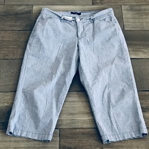 Lee Riders Capri Pants Ladies Size 10M
